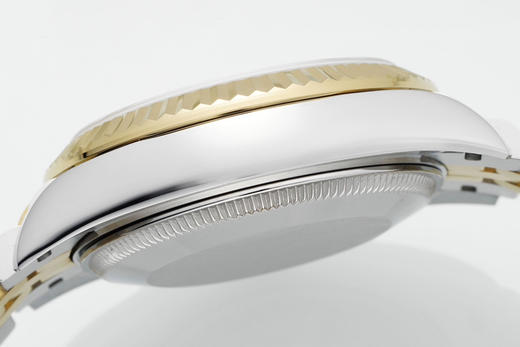 细节决定成败，18k包金版本ARF 31mm 整个手表基于正品original原版开模的super copy在复刻市场中，外观的相似度固然重要，但真正的高端复刻，不仅要“看上去像”，更要“戴上去真”❕ 商品图14