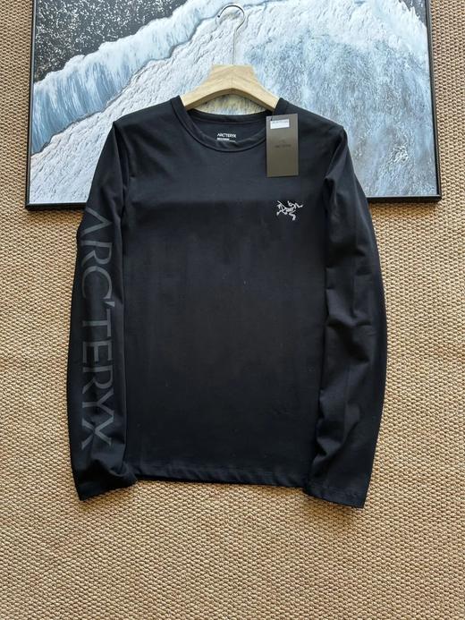 2025秋季新品A透气男子棉质长袖T恤 重工绣花印花款 商品图3