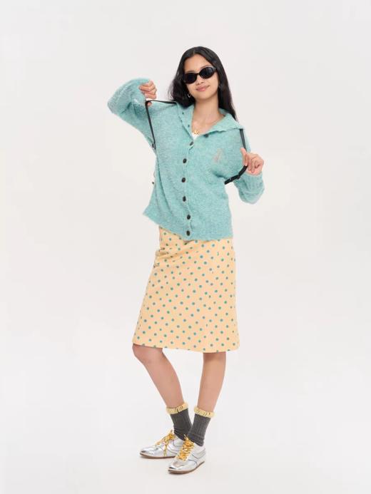 heris/H53117/波点印花 立裁分割微喇 直筒显瘦百搭半裙 商品图2