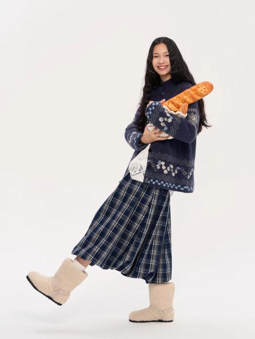 heris/H53121/预科学院藏蓝格纹 立体百褶花苞 气质A型长半身裙 商品图3