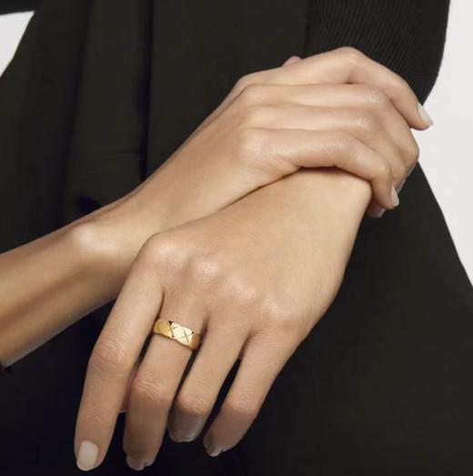 TB31-CHANEL香奈儿 COCO CRUSH 菱格纹 窄版 无钻 戒指 男女同款情侣款 玫瑰色 (XK) 商品图0