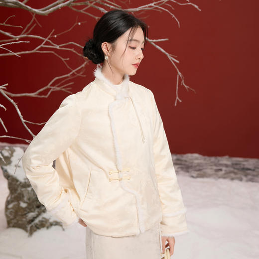 三彩【素梅流光】2025冬季新款90白鹅绒羽绒服宽松直充外套C 商品图2