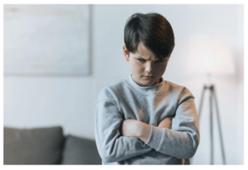 心理专家：毁掉孩子一生的杀手，不是打骂，不是贫穷，而是10岁前...