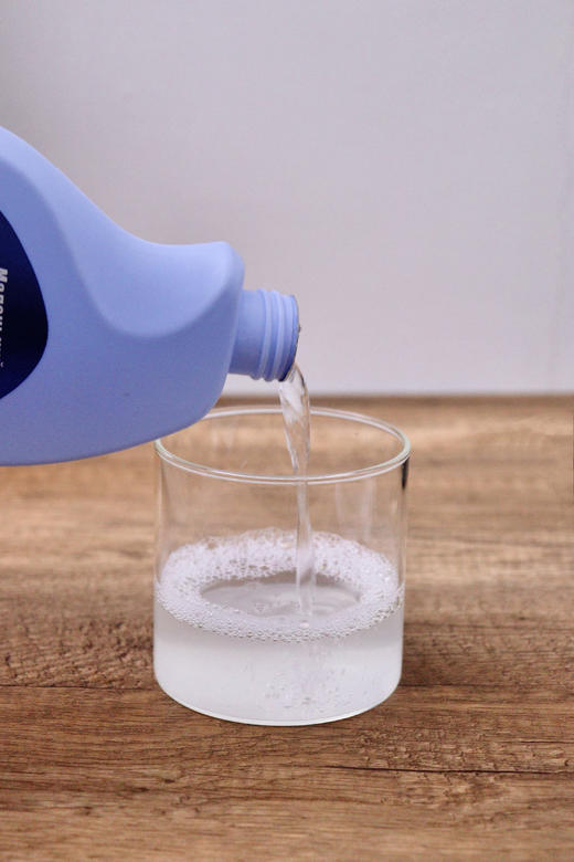 💰29.9买三送一‼️4瓶➕送一个喷头❗️ 解救厨房油污重灾区❗大扫除万能型神器❗️  【Маленький多功能油污净】效果封神 一瓶足足一斤500g！连锁家政公司私藏！  ✅世界500强进口原料 商品图9