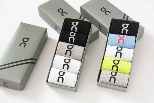 QC情侣款中筒袜运动休闲跑步健身袜 商品图0