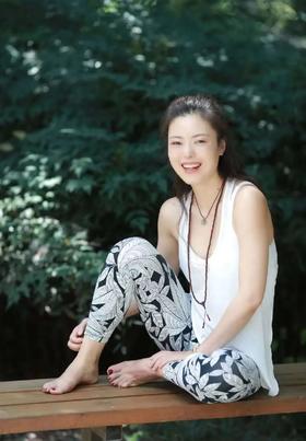 为什么年纪越大越要练瑜伽，这是我听过最好的回答