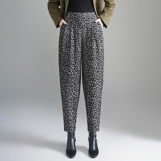 XBMY-F508时尚豹纹印花花苞裤女秋季2025年新款韩版气质高腰女士潮流裤子 商品图0