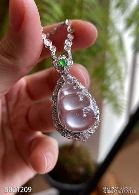 5021209，福豆吊坠。具体价格微信咨询