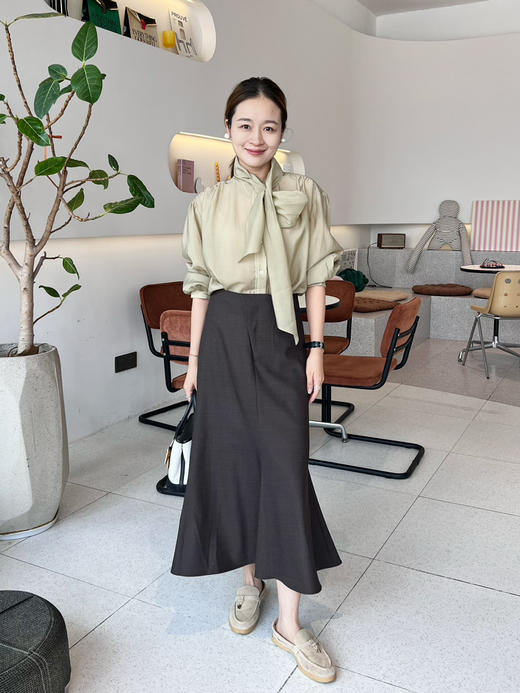 2509114    韩国🇰🇷飘带衬衫 天丝 商品图8