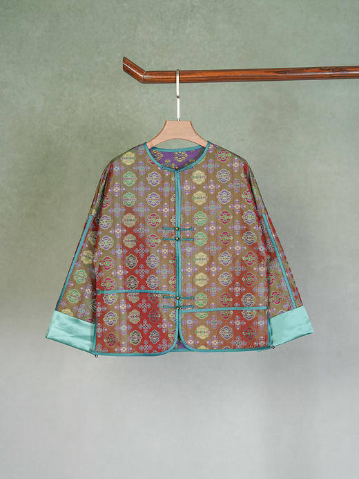 L252379外套 商品图0