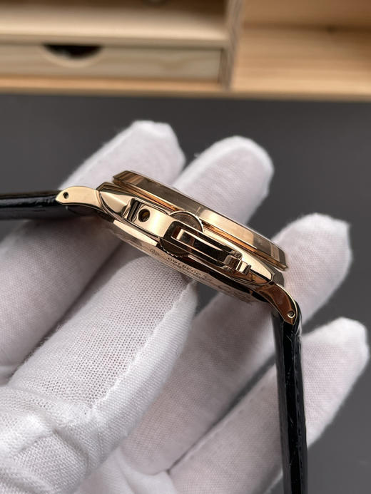 VS沛纳海pam908 优雅典范红金腕表！一款适合亚洲手腕的红金腕表。男士腕表，皮表带，自动机械机芯，透底。 商品图6