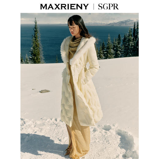 【商场同款】MAXRIENY精致贵雅毛边羽绒服大翻领保暖外套24冬新款(货号:MS85DC506) 商品图2