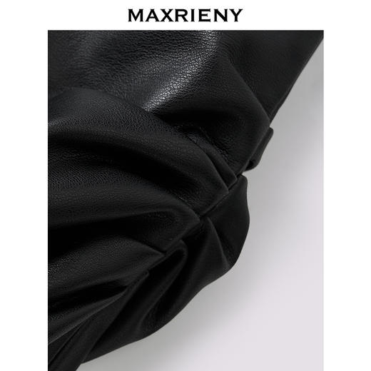 MAXRIENY黑色h型开叉包臀裙25秋款不对称小众设计压褶PU皮半裙(货号:MF86SK509) 商品图2