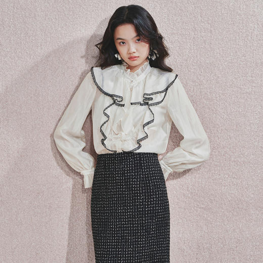 MAXRIENY精致复古蕾丝雪纺衫2024秋冬新款修身显瘦经典赫本风上衣 商品图0