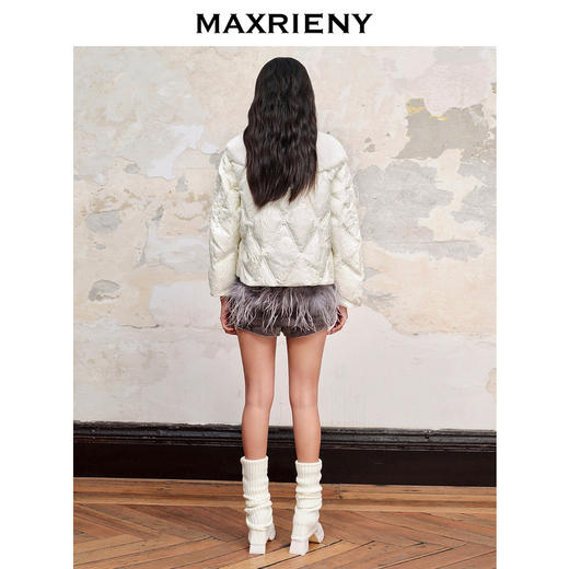 MAXRIENY【商场同款】仙美新中式羽绒服秋冬国风盘扣绣花外套女(货号:MC88DC515) 商品图2