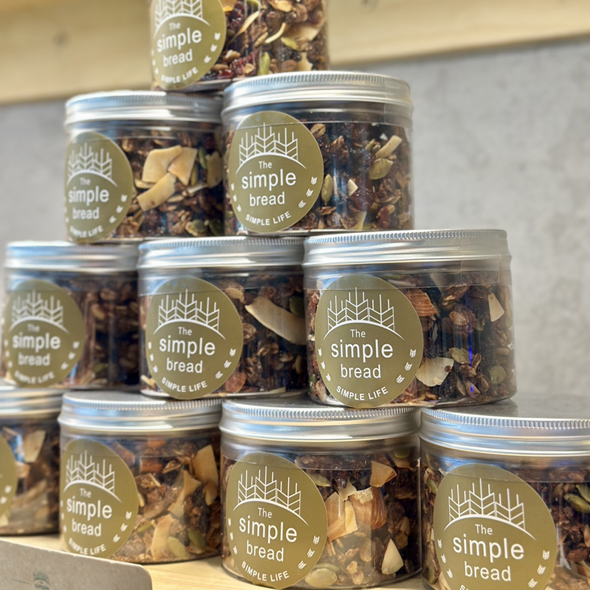 Granola 格兰诺拉麦片(含有机肉桂粉，介意慎拍）