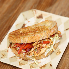 黑椒鸡柳三明治（11:00开始制作）