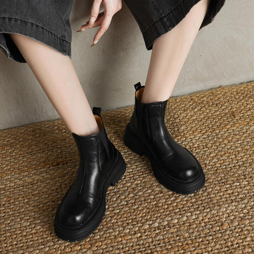 阿么手工女鞋厚底切尔西短靴2025新款复古真皮英伦风时装靴4.5CM 商品图3