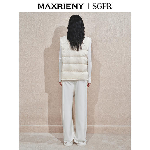 【商场同款】MAXRIENY贵雅新中式流苏盘扣羽绒服24冬新款保暖外套(货号:MS85DC756) 商品图3