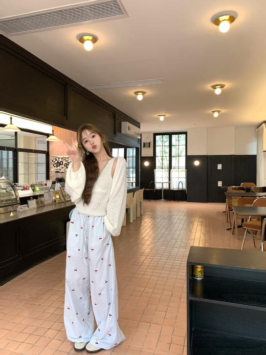 Read Nameless/线下同款 白色毛绒两件套 2025/9/6 商品图10