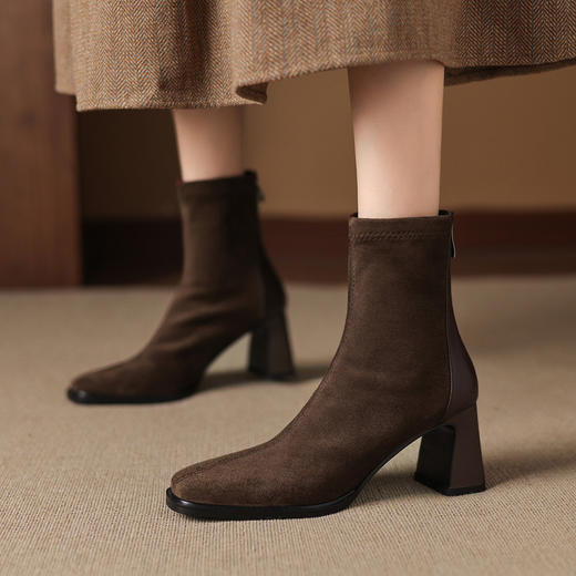 【预售5天】法式绒面短靴女新款秋冬后拉链粗跟马丁靴方头显瘦拼接切尔西单靴AJ&JL-811 商品图1