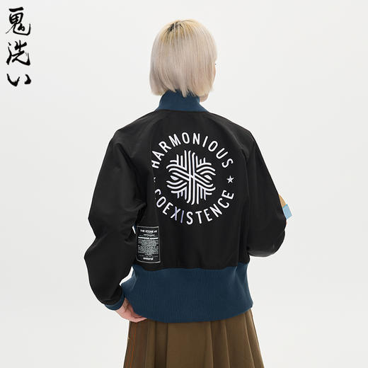 ONIARAI/鬼洗25秋季黑标和谐共处标语图腾高腰棒球外套女 A340015 商品图0
