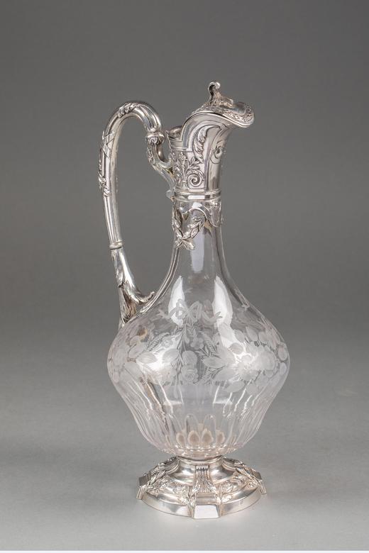 独角鹿西洋古董19世纪法国出品路易十五风格古典卷叶纹纯银精雕镶嵌花卉主题蚀刻水晶单耳酒壶 商品图2