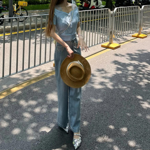 MAXRIENYMAXRIENY25年夏季新款海盐蓝曲珠针织衫伪一字肩上衣显白(货号:MF86SW003) 商品图4