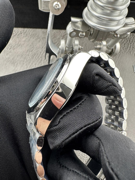 ZF新品—帝舵全新碧湾计时型(Tudor BlackBayChrono)腕表—经典元素与现代创新的精妙平衡,是真正意义上的“帝舵毕业款”整表基于正品original原版开模的super copy工精细 商品图5