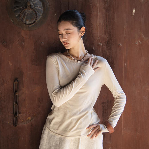 绽放559朵/纯棉轻薄肌底衣秋衣修身弹力打底衫圆领长袖T恤女新款 商品图0