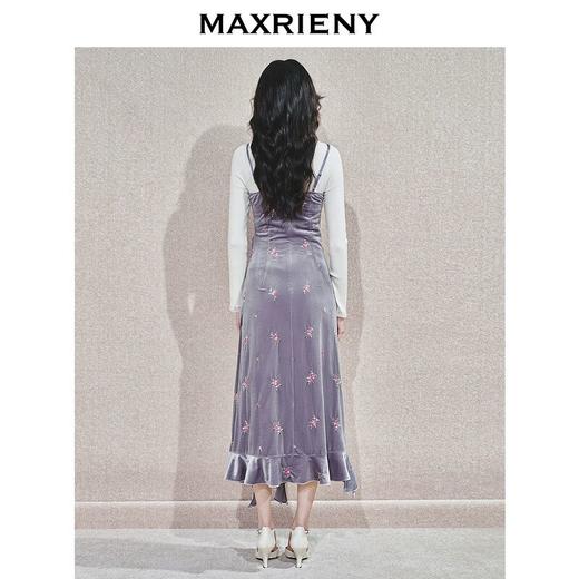 MAXRIENY浪漫复古感吊带连衣裙24冬款修身显瘦开叉长裙约会小裙子(货号:MS85DR770) 商品图3