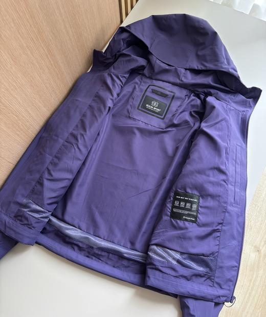 点此购买 可隆春秋季女士2L防风防水夹克户外短款硬壳上衣外套 ye 329653 商品图13