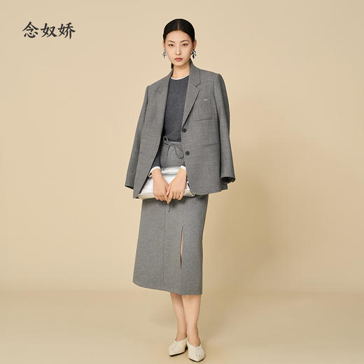 【商场同款】CNK5913 “ miu系双层领针织衫 ”直身包容显瘦 好搭配假两件针织衫 商品图4