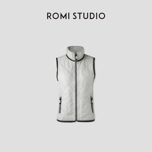 ROMI STUDIO“轻盈过冬”高密定制面料菱格温暖秋冬外套RWCAW85218 商品图1