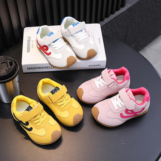 小黄鸭新款儿童运动鞋秋季时尚网面皮面男童阿甘女童休闲童鞋21-39 商品图4