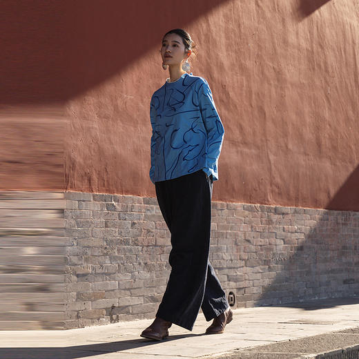 绽放554朵/手绘晋彩线条撞色设计感百搭纯棉长袖T恤女秋冬打底衫 商品图2