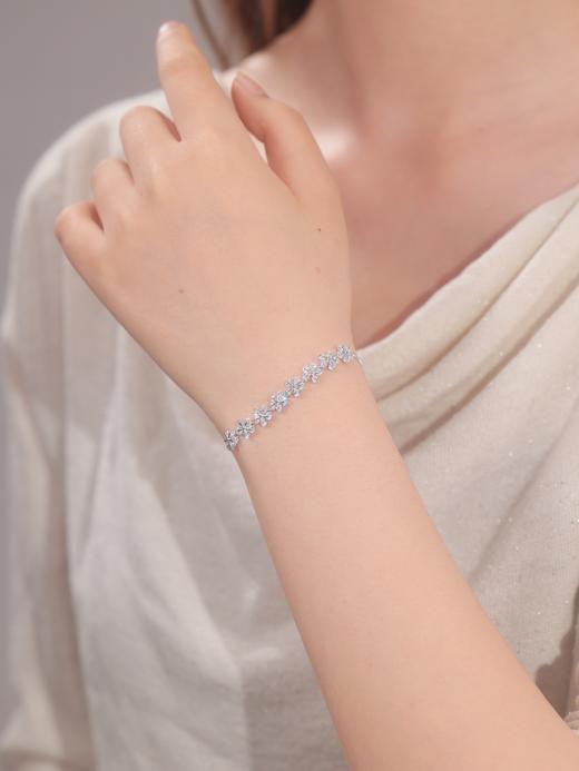 卡蒂罗KADER 花园派对手链 小清新繁花浪漫镶嵌满锆五瓣花甜美气质心动女友闪耀银河可调节拼接链 商品图3