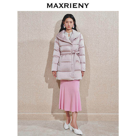 MAXRIENY复古优雅感羽绒服女中长款24冬新款系带收腰烫钻保暖外套(货号:MS85DC762) 商品图1