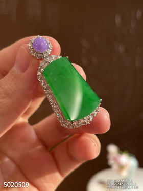 5020509，无事牌吊坠。具体价格微信咨询