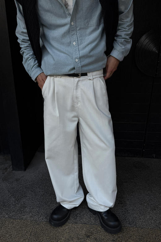 徐太浪【褶皱垂感 送腰带】潮牌白色休闲裤男春秋宽松直筒九分裤 商品图4