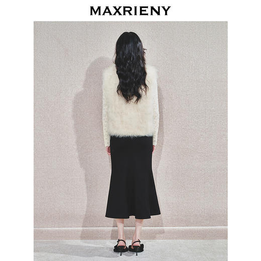 MAXRIENY2024秋冬女士气质小香风马夹百搭时尚毛绒无袖上衣(货号:MS85FU754) 商品图3