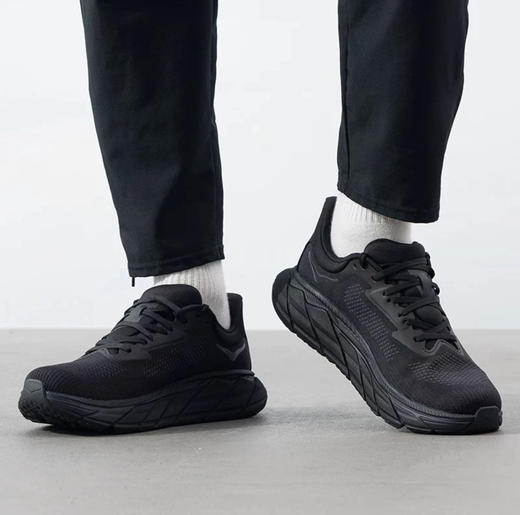 跑步搭子按头安利的神鞋！HOKA ONE ONE Arahi 7 跑步鞋  商品图3