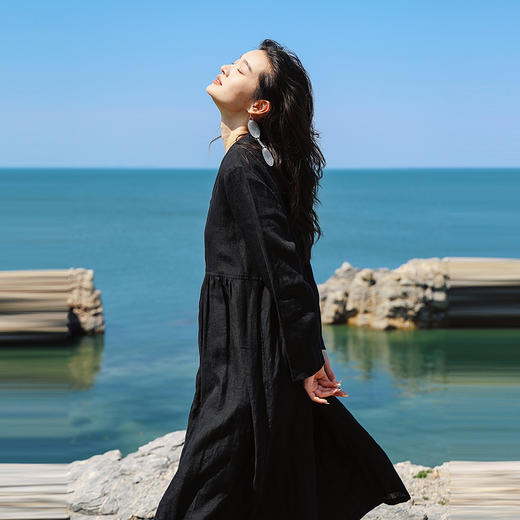 绽放旅行女装463朵/亚麻宽松V领气质文艺开襟长袖连衣裙女秋新款 商品图1