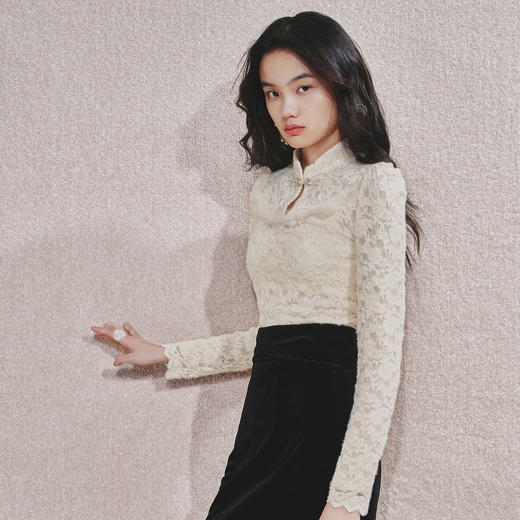 MAXRIENY贵雅新中式蕾丝雪纺衫24秋修身显瘦盘扣复古气质长袖 商品图0