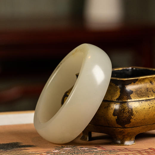 和田玉籽料手镯 商品图3