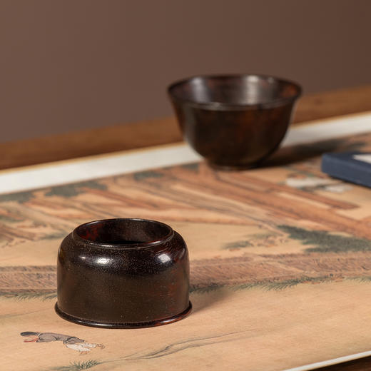 清	紫檀嵌黄花梨底马蹄尊水盂 商品图1