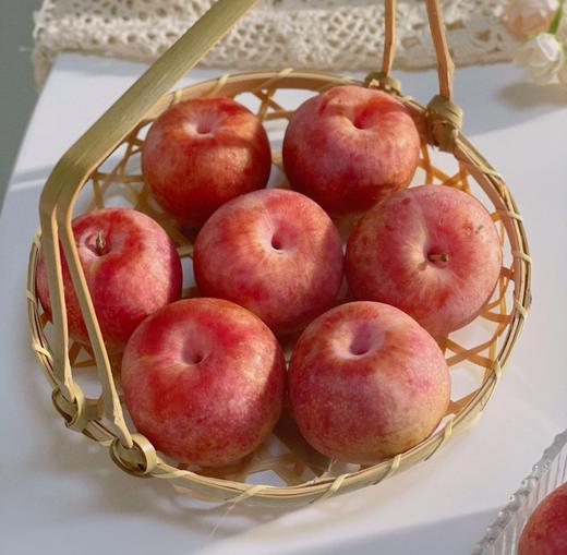 新疆恐龙蛋一口爆汁，20°+糖心，花青素维生素等营养丰富，削皮吃纯甜 商品图4