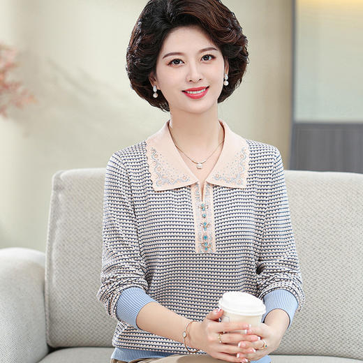 W106-9015-55-108中老年妈妈秋装条纹打底衫长袖上衣40-50岁中年女士针织翻领毛衣 商品图2