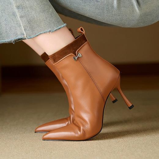 【预售5天】秋冬新款浅棕色女靴尖头细跟真皮短靴女8CM高跟鞋及裸靴FDJ&YC-583 商品图5