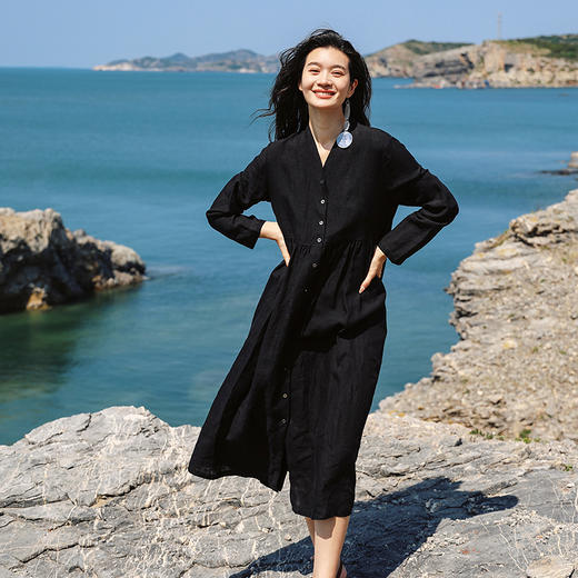 绽放旅行女装463朵/亚麻宽松V领气质文艺开襟长袖连衣裙女秋新款 商品图0